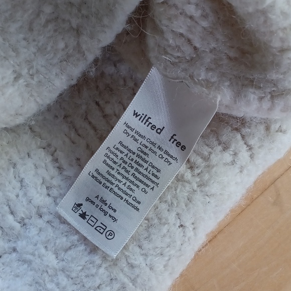 Wilfred Free quarter zip cropped sweater - Picture 8 of 8